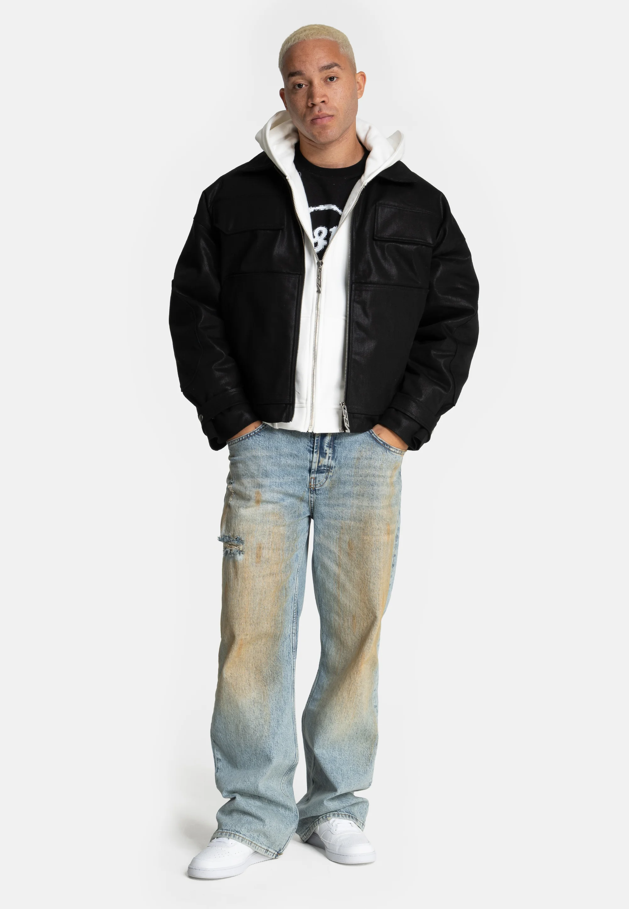 Model Streetwear Modefotografie